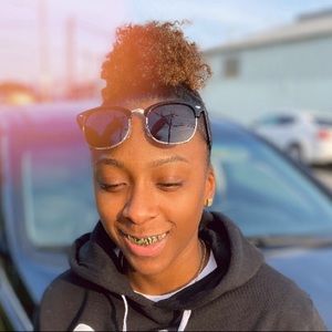 Meet your Posher, Jazz